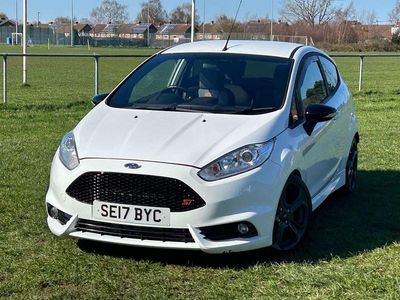 Used Ford Fiesta ST 2017 White Hatchback