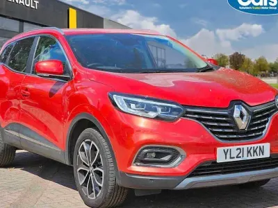 Used Renault Kadjar Version S 140 HP (102 kW) 2021 Flame red  SUV