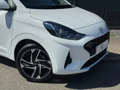 New Hyundai i10 Premium 79 HP (58 kW) 2026 White Hatchback