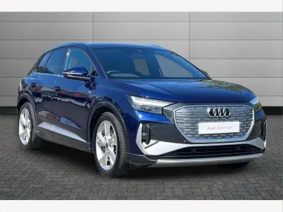 Used Audi Q4 e-tron S-Line 210 kW (286 HP) 2025 Navarra blue SUV