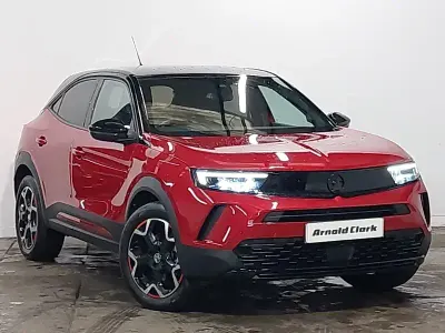 Second-hand Vauxhall Mokka GS Line 100 kW (136 CP) 2023 Roșu SUV
