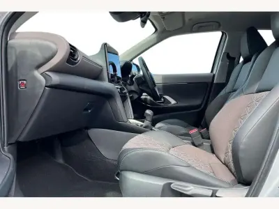 Used Toyota Yaris Cross 116 HP (85 kW) 2024 Silver SUV