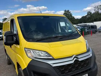 Used Citroën Relay 120 HP (88 kW) 2020 Yellow Van