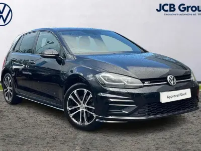 Used VW Golf VIII R-line Edition 147 HP (108 kW) 2020 Black Hatchback