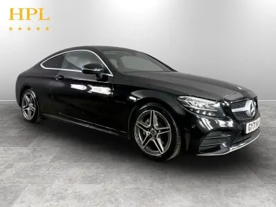 Usado Mercedes C200 AMG line 198 HP (145 kW) 2021 Preto Coupé