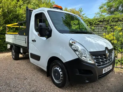 Used Renault Master Business 2019 White Cabriolet