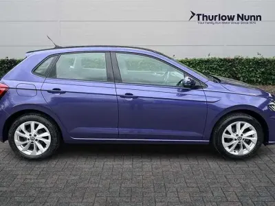 Begagnad VW Polo Style 95 HK (69 kW) 2022 Lila Halvkombi