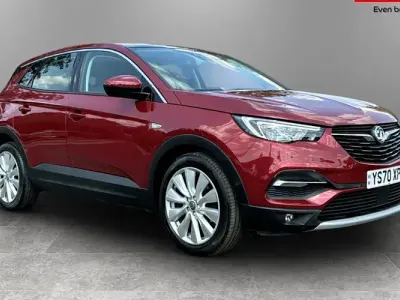 Used Vauxhall Grandland X Elite 131 HP (96 kW) 2020 Red SUV