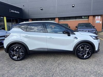 New Renault Captur Esprit Alpine 158 HP (116 kW) 2025 Metallic  arctic white  SUV