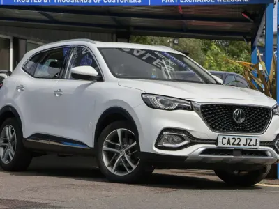 Used MG HS Exclusive 162 HP (119 kW) 2022 White SUV