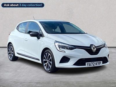 Used Renault Clio V Evolution 145 HP (106 kW) 2023 White Hatchback