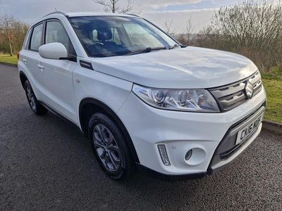Used Suzuki Vitara SZ4 120 HP (88 kW) 2016 White SUV