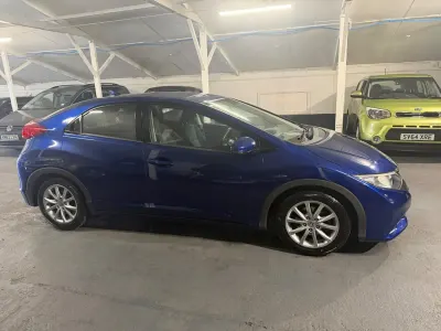 Used Honda Civic SE 142 HP (104 kW) 2012 Blue Hatchback