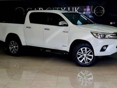 used Toyota HiLux 2.4 INVINCIBLE 4WD D-4D DCB 148 BHP