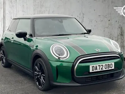 Used Mini Cooper Exclusive 134 HP (98 kW) 2022 Green Hatchback