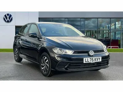 New VW Polo Life 80 HP (58 kW) 2025 Ascot grey Hatchback