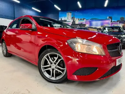 Used Mercedes A180 122 HP (89 kW) 2013 Red Hatchback