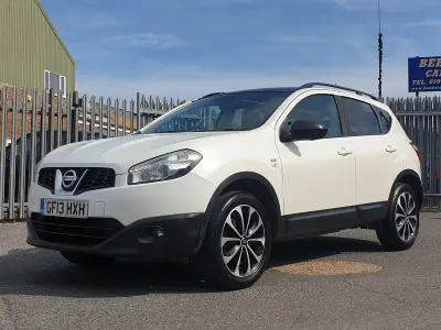 Used Nissan Qashqai 360º 117 HP (86 kW) 2013 White SUV