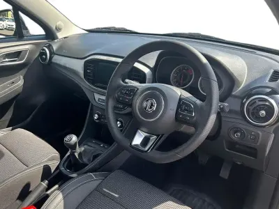 Used MG MG3 Exclusive 106 HP (77 kW) 2023 Black Hatchback