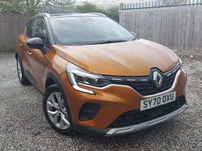 Second-hand Renault Captur Iconic 95 CP (69 kW) 2020 Portocaliu SUV