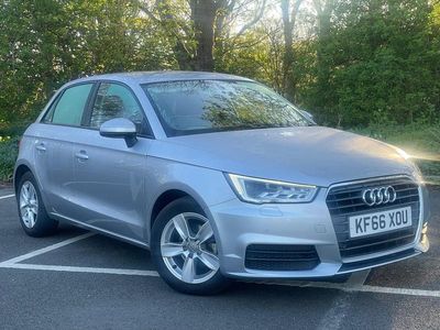 Used Audi A1 Sportback 95 HP (69 kW) 2016 Sikver Hatchback