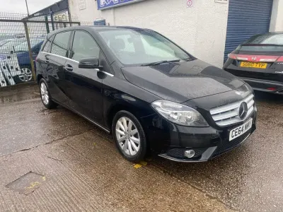 Used Mercedes B180 SE 109 HP (80 kW) 2014 Black Hatchback