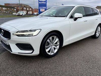 used Volvo V60 2.0 D3 MOMENTUM 5d 148 BHP