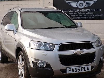 Silver Used 2012 Chevrolet Captiva LTZ SUV | £3,999 (A bit pricey)