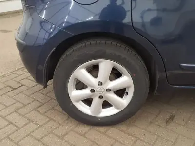 Używany Nissan Note SE 110 KM (80 kW) 2006 Niebieski Hatchback