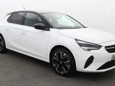 Usado Vauxhall Corsa-e Elite 100 kW (136 CV) 2020 Blanco Utilitario
