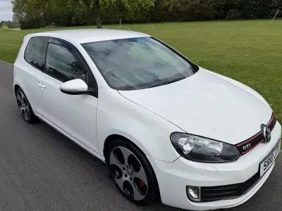Usado VW Golf VI GTI 210 HP (154 kW) 2010 Branco Citadino