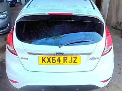 Used Ford Fiesta Titanium 2014 White Hatchback