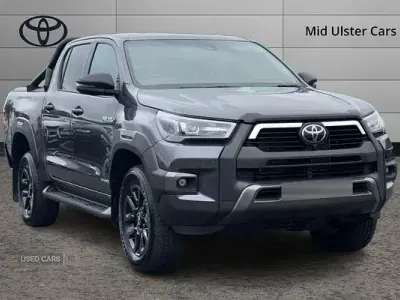 New Toyota HiLux 201 HP (147 kW) 2026 Black Pickup