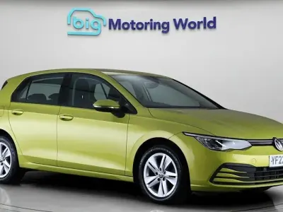 Used VW Golf VIII S 150 HP (110 kW) 2022 Yellow Hatchback
