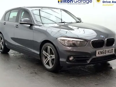 Used BMW 118 Sport Line 136 HP (100 kW) 2018 Grey Hatchback