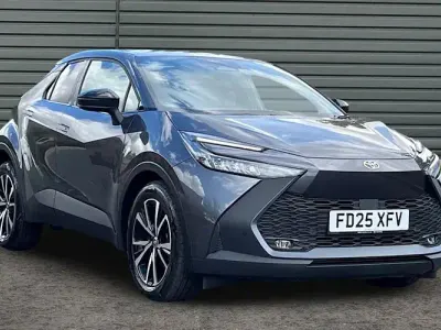 Used Toyota C-HR Design 140 HP (102 kW) 2025 Grey SUV