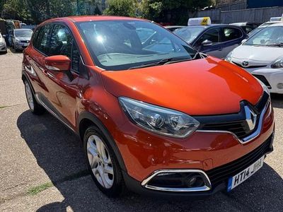 Orange Used 2014 Renault Captur Dynamique SUV | £4,395 (Fair price)
