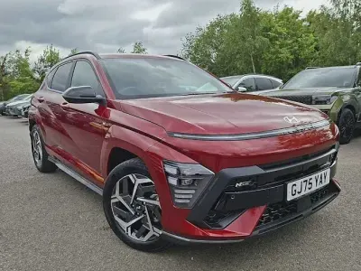 Second-hand Hyundai Kona N Line 129 CP (94 kW) 2025 Roșu SUV