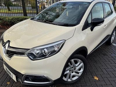 Cream Used 2015 Renault Captur Dynamique SUV | £5,450 (Fair price)