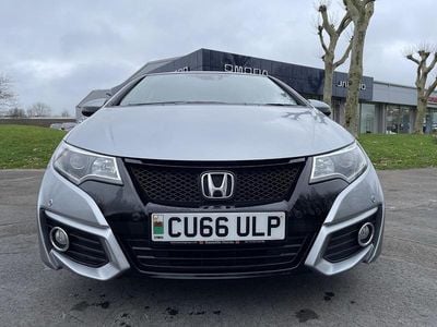 Used Honda Civic SE Plus 140 HP (102 kW) 2016 Grey Hatchback