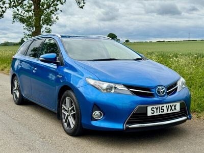 Toyota Auris Hybrid