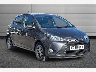 Used Toyota Yaris 111 HP (81 kW) 2019 Grey Hatchback