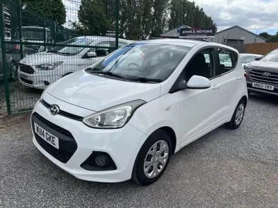 Used Hyundai i10 SE 2014 White Hatchback