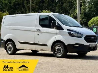 Used Ford Transit Custom S 105 HP (77 kW) 2020 White Van