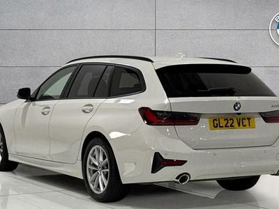 Used BMW 320 Sport Line 181 HP (133 kW) 2022 White Estate