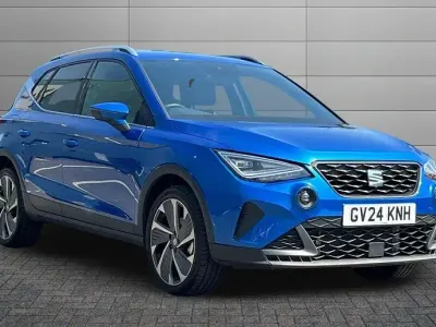 Used Seat Arona FR Sport 150 HP (110 kW) 2024 Sapphire blue SUV