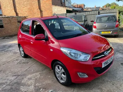 Used Hyundai i10 Active 2013 Red Hatchback