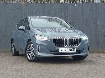 BMW 225