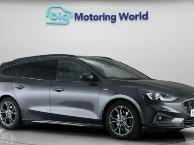 Used Ford Focus ST-Line 125 HP (91 kW) 2021 Grey Estate