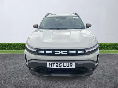 Used Dacia Duster Extreme 130 HP (95 kW) 2025 Cream Hatchback